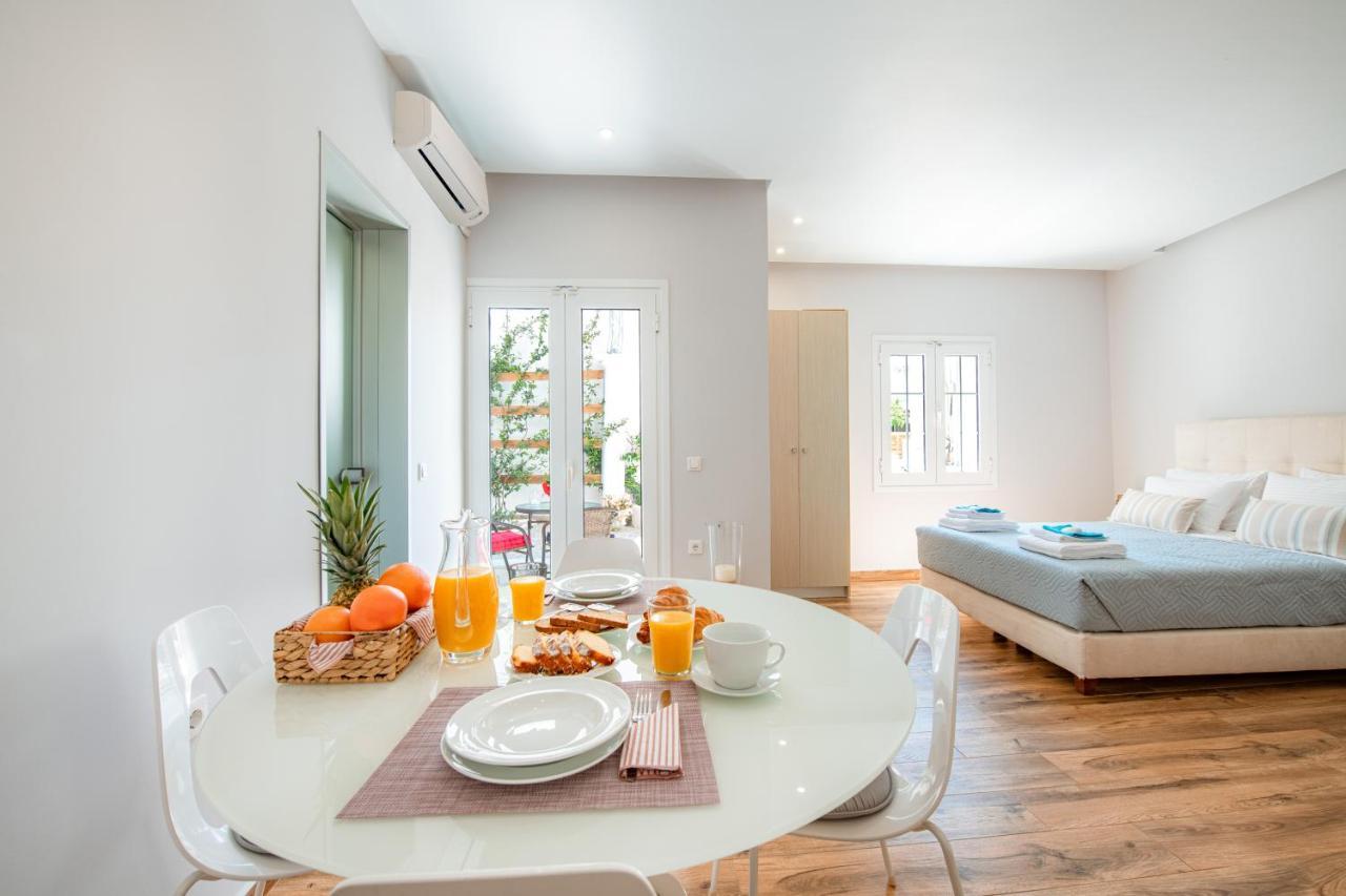 Korina Apart Hotel Kavos Bagian luar foto