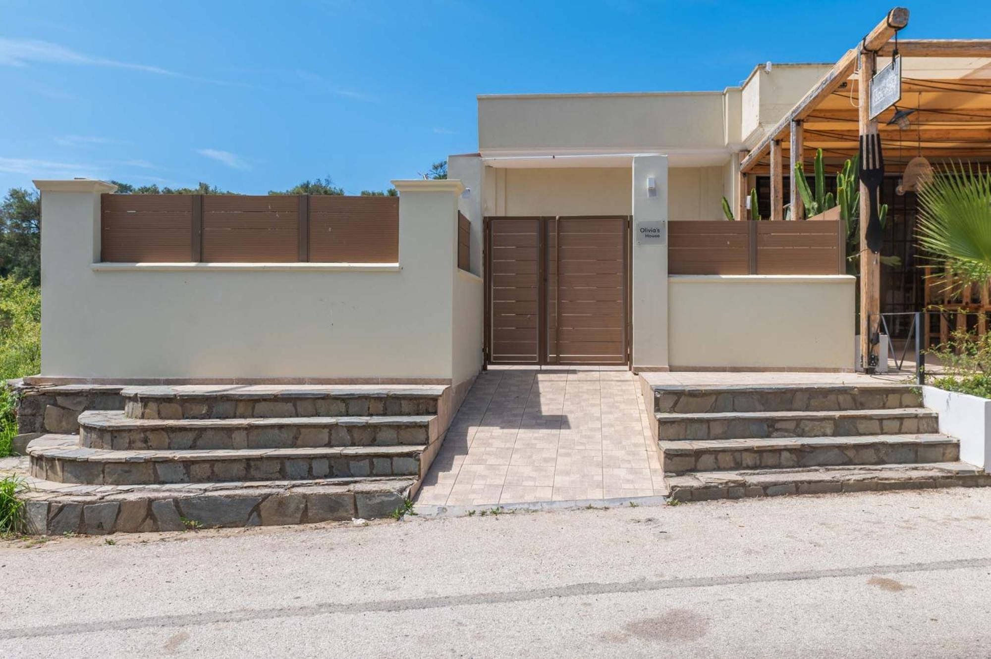Korina Apart Hotel Kavos Bagian luar foto