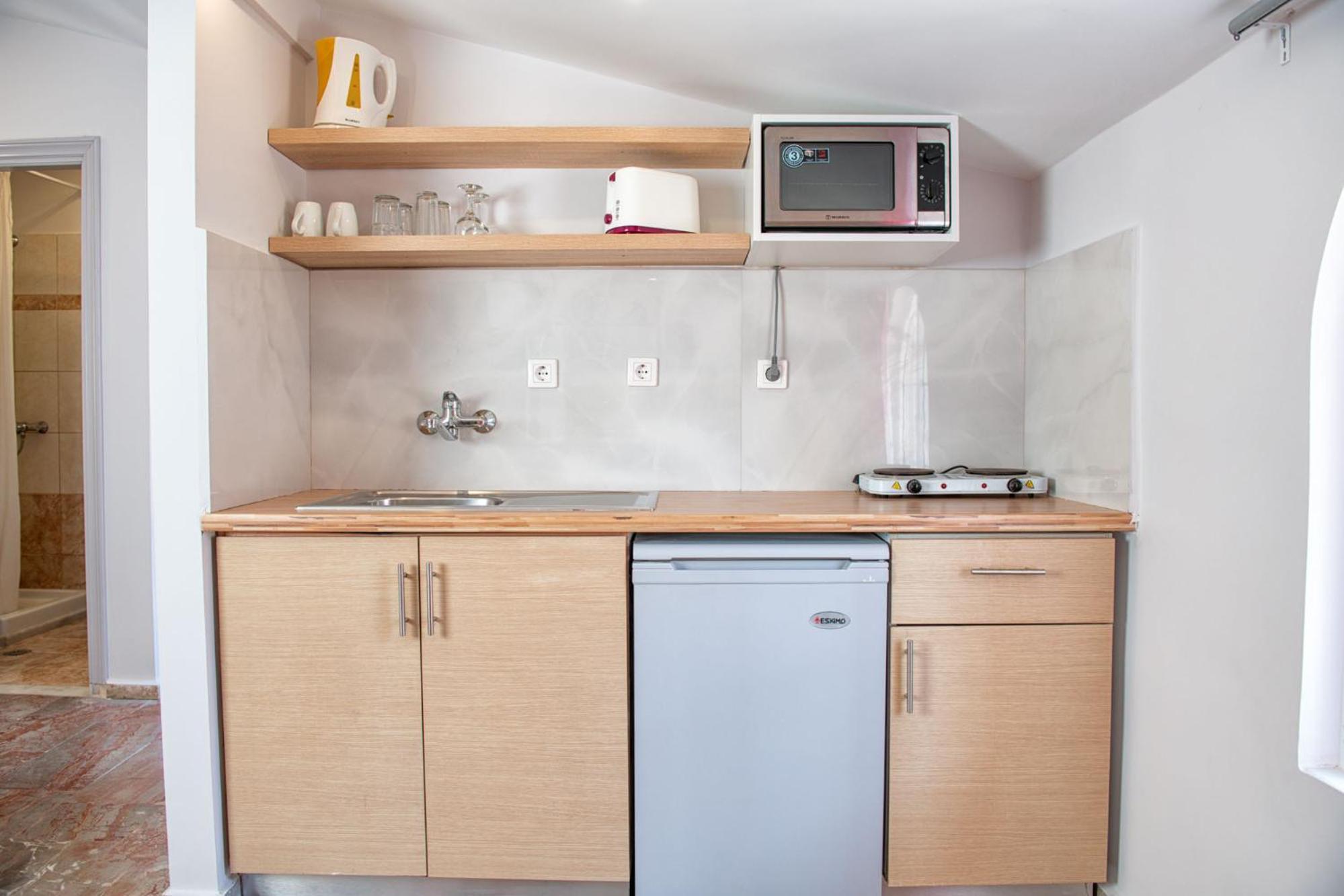 Korina Apart Hotel Kavos Bagian luar foto